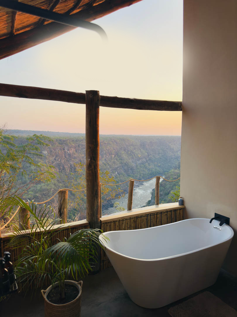 fancy-bath-view-chalet-4 fancy-bath-view-chalet-4