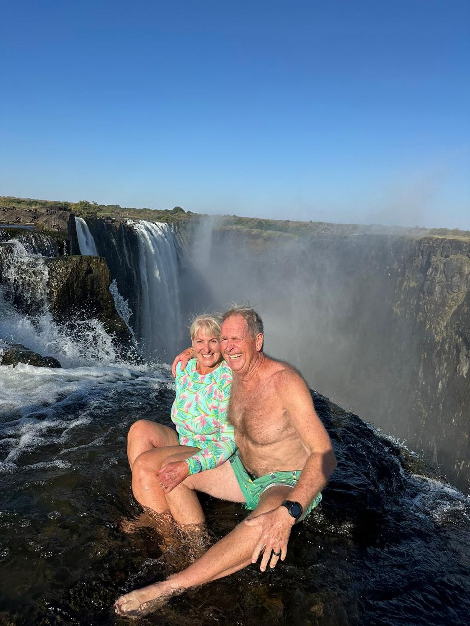 victoria falls devils pool activity family holiday 2